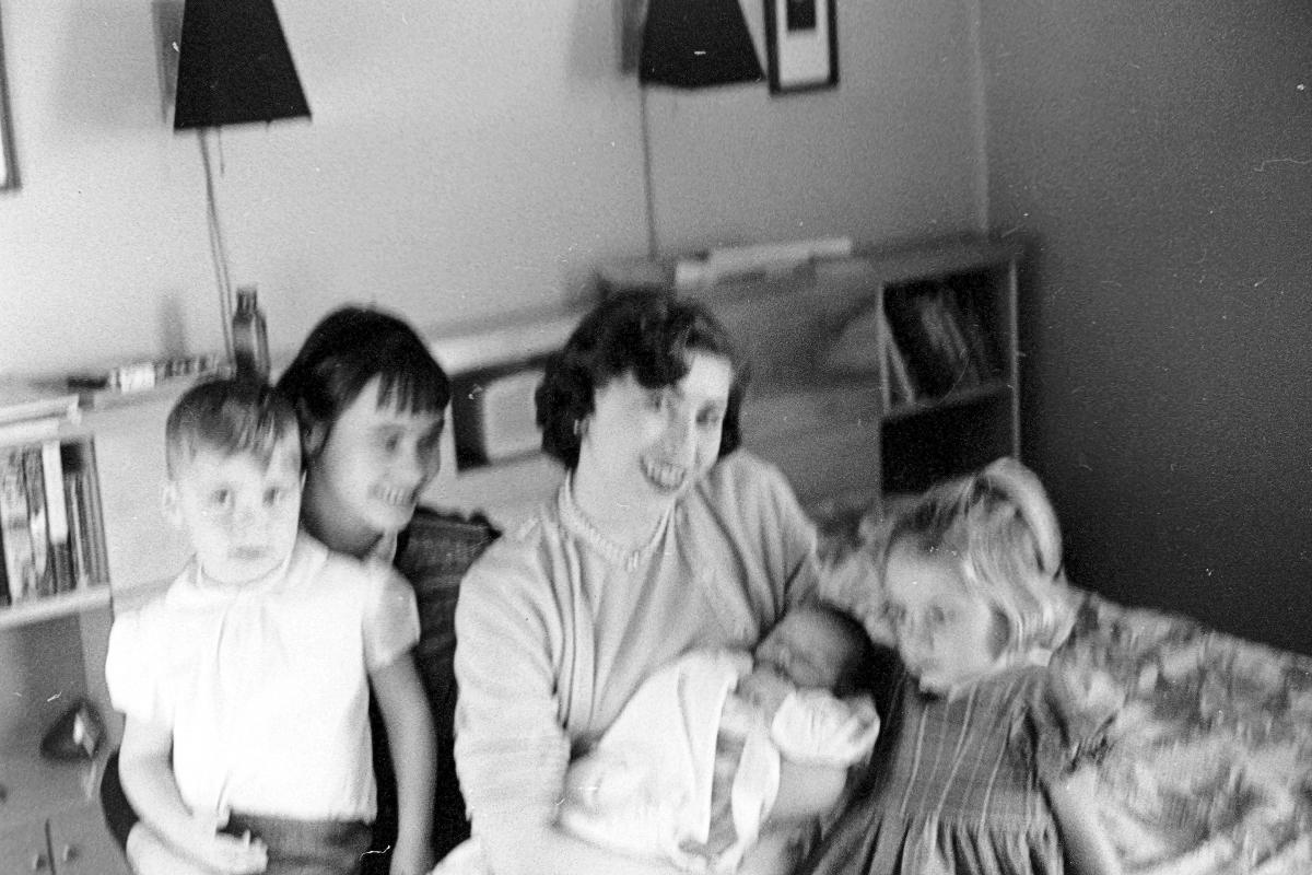 Peter Marika Eva Andrea Eva